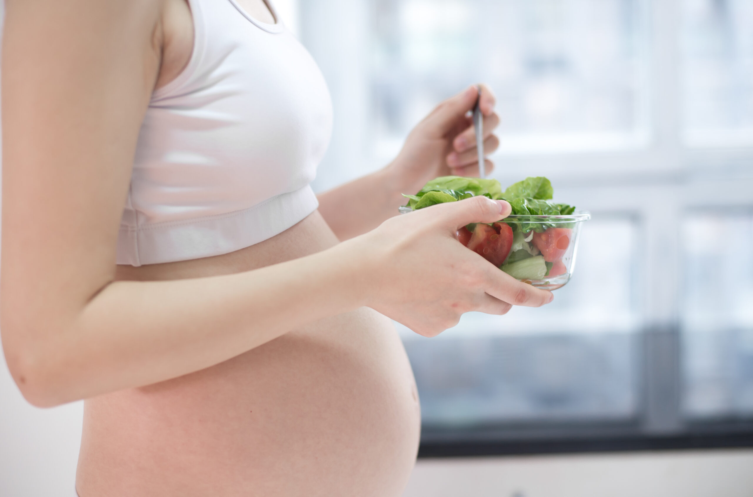 Adherencia a los patrones alimentarios y su asociación con la depresión perinatal: una revisión exploratoria
