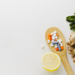 Compuestos bioactivos de los alimentos y estrés oxidativo en la diabetes tipo 2: una revisión sistemática y un metaanálisis de ensayos controlados aleatorios.